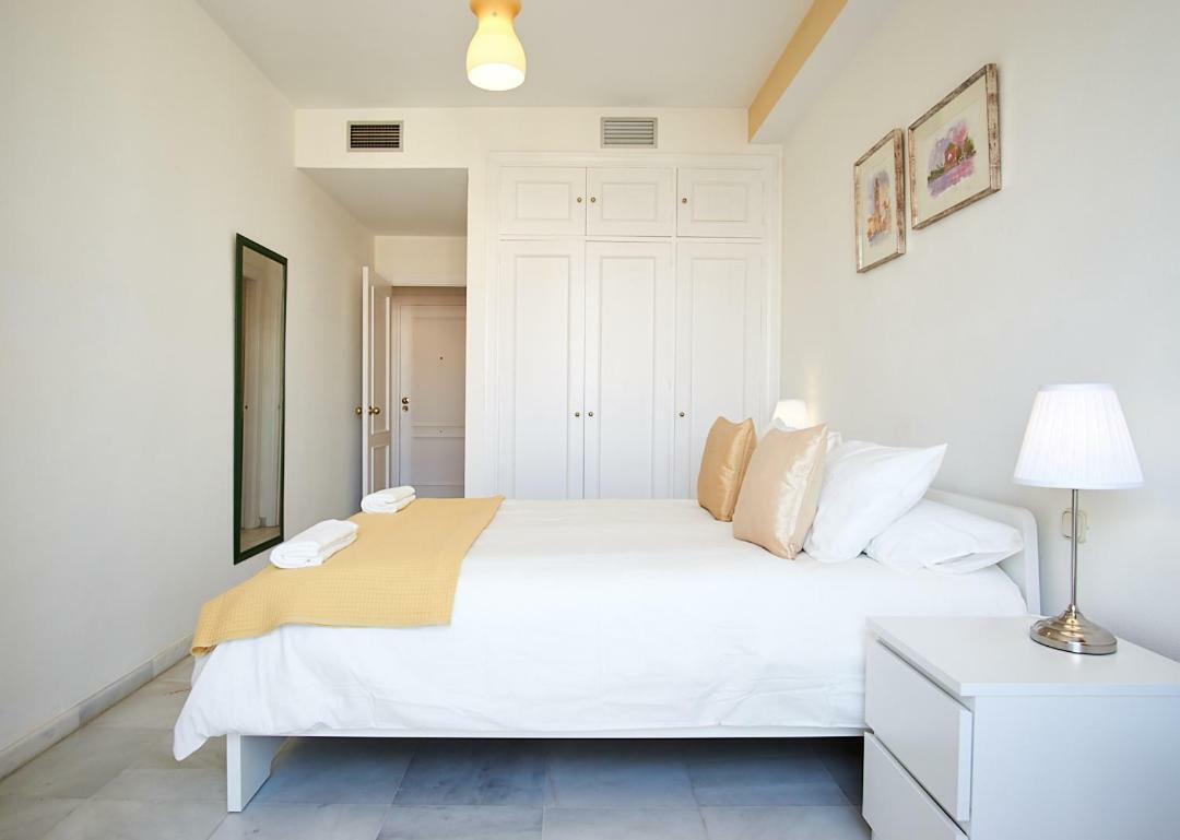 Apartament San Jacinto Triana By Valcambre Sevilla